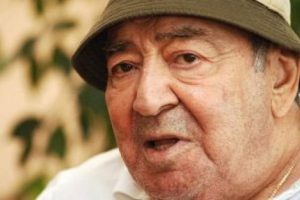 &Uuml;nl&uuml;lerden Erol G&uuml;naydın mesajları