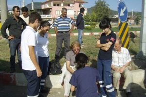 Yaşlı &ccedil;ifti hava yastıkları kurtardı