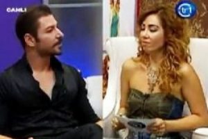 Canlı yayında gelen intihar mesajı şaşırttı