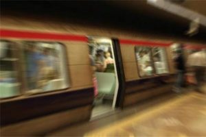 Taksim Metrosu'nda şoke eden &ouml;l&uuml;m