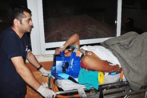 İnşaat iş&ccedil;isi asans&ouml;r boşluğuna d&uuml;şt&uuml;