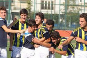 Fenerbah&ccedil;e'den ezeli rakiplerine g&ouml;nderme