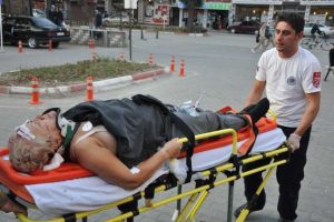 Şelaleyi g&ouml;rmek isterken canından oluyordu
