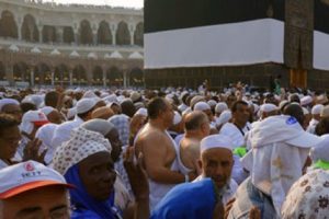 Diyanet'ten "vekillere torpilli hac" iddiasıyla ilgili a&ccedil;ıklama