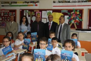 İlk&ouml;ğretim &ouml;ğrencilerine SGK bilinci aşılanıyor