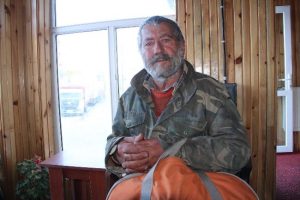 Tek başına yaşam m&uuml;cadelesi veriyor