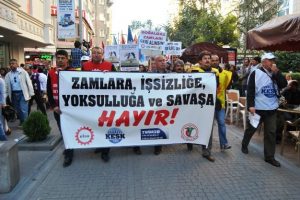 Eskişehir'de zamlar protesto edildi