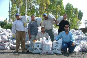 Torbalı'da 3 bin 500 aileye k&ouml;m&uuml;r dağıtılacak