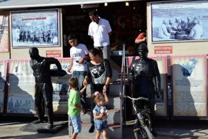 "&Ccedil;anakkale gezici m&uuml;zesi" Urla'ya geldi