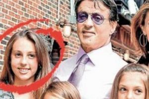 Sylvester Stallone zor g&uuml;nler ge&ccedil;iriyor.....
