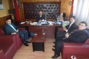 Ak Gen&ccedil;lik liseleri ziyaret etti