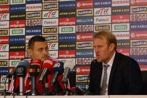Kayserispor k&ouml;t&uuml; gidişe "dur" diyemedi