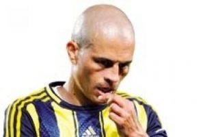 Alex G.Saray ile anlaştı bilerek oynamadı