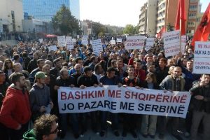 Kosova ile Sırbistan arasında diyalog