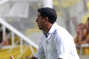 Limassol'dan F. Bah&ccedil;e ma&ccedil;ı &ouml;ncesinde şok karar
