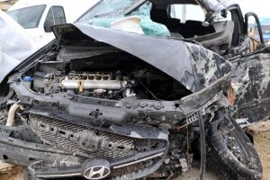 Kamyon otomobili bi&ccedil;ti: 1 &ouml;l&uuml; 3 yaralı