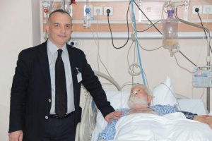 Organ beklerken &ouml;ld&uuml;, kendi karaciğeri hayat verdi