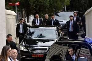 Erdoğan'dan kabir ziyareti