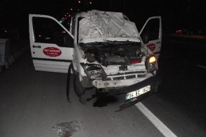 Kulu'da trafik kazaları: 1 &ouml;l&uuml;, 4 yaralı