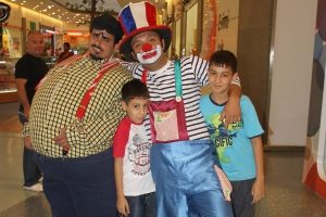 'H&uuml;smen Dayı' ve 'Zizi' alışverişte