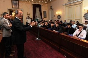 Altepe sporcu gen&ccedil;lere moral verdi