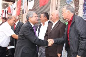 Fikri Sağlar'dan Cumhuriyet Bayramı eleştirisi