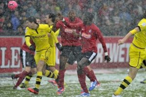 Dortmund ekmeğini kardan &ccedil;ıkardı!