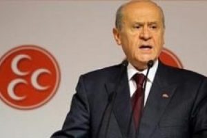 Bah&ccedil;eli'den AK Parti ve CHP'ye sert eleştiri