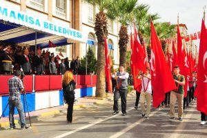 Manisa'da Cumhuriyet bayramı coşkusu