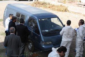 İki kardeşi kafasına sıkarak &ouml;ld&uuml;rd&uuml;ler