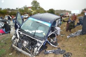 Malkara'da katliam gibi kaza: 3 &ouml;l&uuml;, 8 yaralı