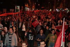Cumhuriyet coşkusu sokaklara sığmadı