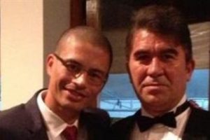 Alex, Cumhuriyet Resepsiyonu'na gitti