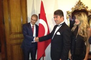 Alex Cumhuriyet resepsiyonuna katıldı