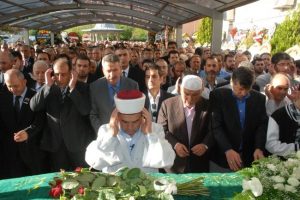 Necdet Doğanata son yolculuğuna uğurlandı