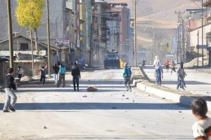 Y&uuml;ksekova yine savaş alanı