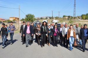 Kışanak a&ccedil;lık grevindeki mahkumları ziyaret etti