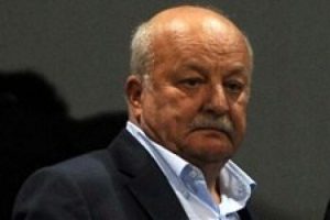 Şener'den CHP'ye sert tepki