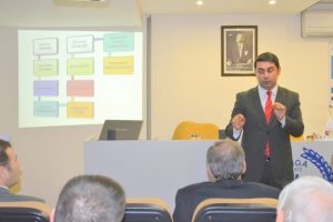 Bigalı işadamlarına hitabet eğitimi