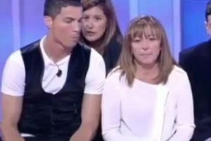 Ronaldo anne ile kızı barıştırdı