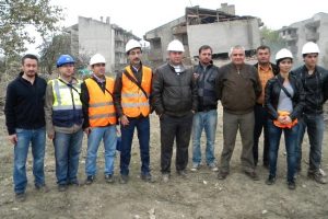 Kapıkule'de iki bina dinamitle patlatılarak yıkıldı