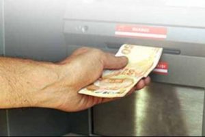 Maaşların yarısı asgari &uuml;cretten yatınca Maliye inceleme başlattı