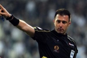 Galatasaray H&uuml;seyin G&ouml;&ccedil;ek ile kazanıyor