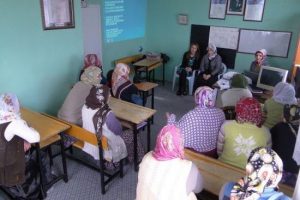Malatya'da k&ouml;yl&uuml; kadınlara eğitim