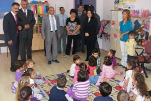 Bozyazı Kaymakamı'nın gezileri s&uuml;r&uuml;yor