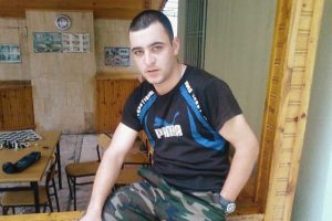 Bı&ccedil;aklanan gen&ccedil; hayatını kaybetti