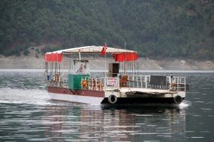 23 yıldır k&ouml;pr&uuml; bekliyorlar