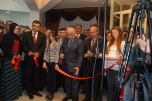 Erdoğan kız &ouml;ğrenci yurdunu sinevizyonla a&ccedil;tı