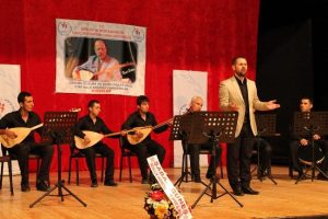 T&uuml;rk Halk M&uuml;ziği toplu icra yarışmaları yapıldı