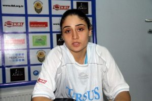 Canik belediyespor ilk galibiyetini aldı
